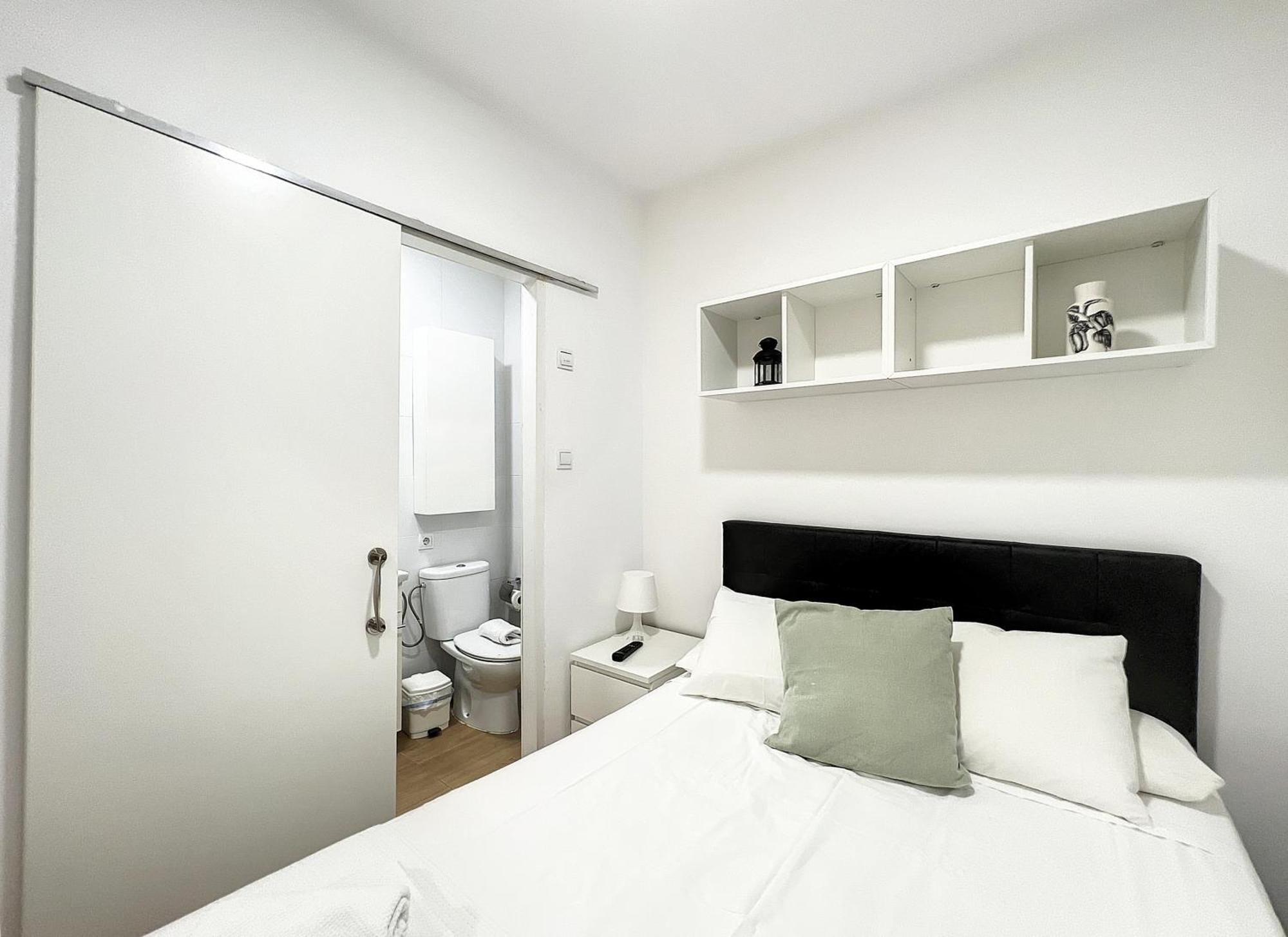 Urbantec Realty - Palacio Real - Opera Madrid Bagian luar foto