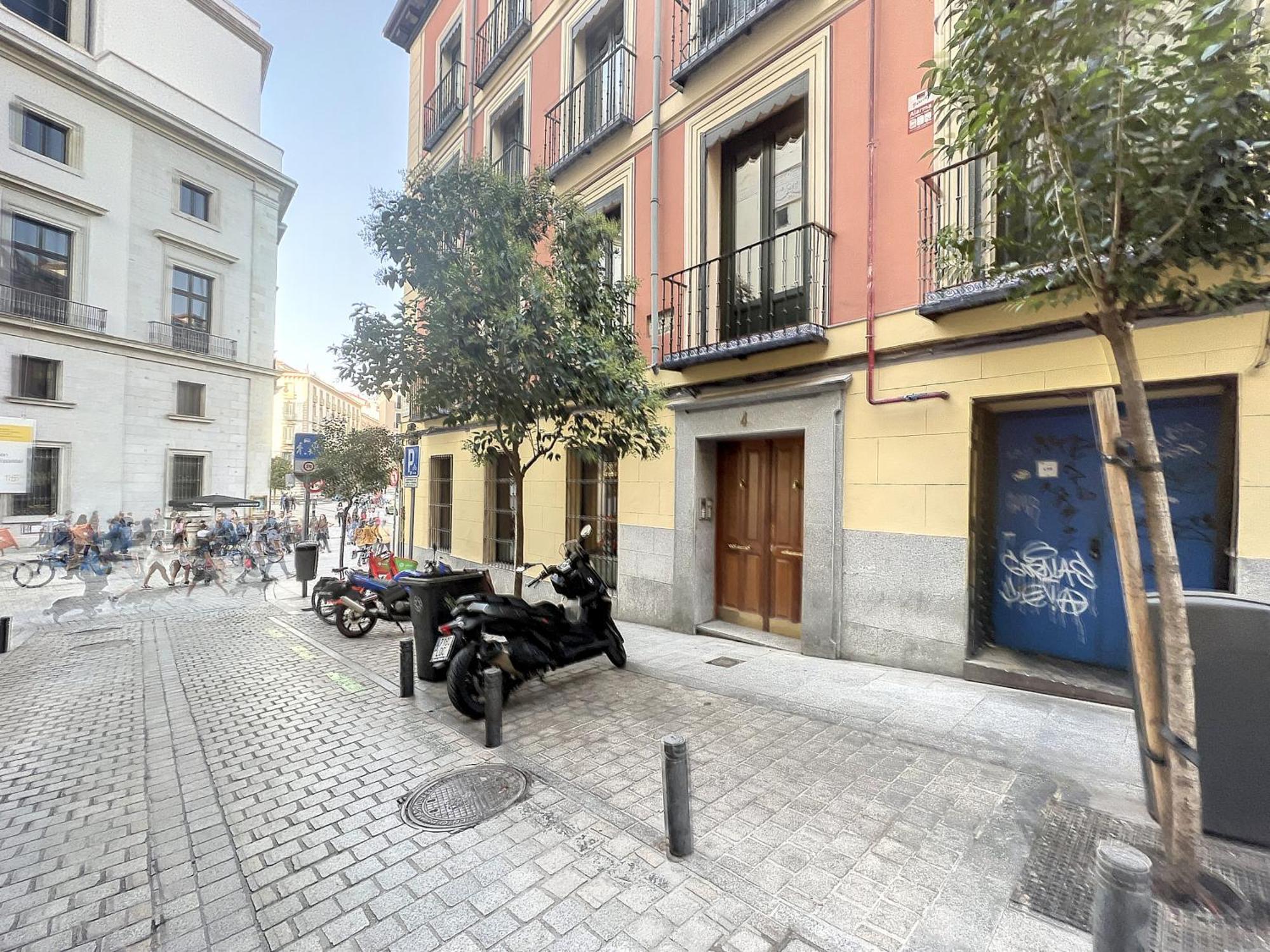Urbantec Realty - Palacio Real - Opera Madrid Bagian luar foto