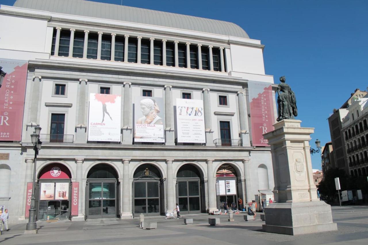 Urbantec Realty - Palacio Real - Opera Madrid Bagian luar foto